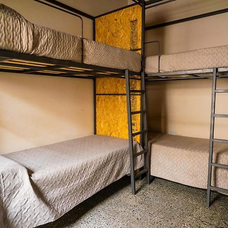 Trotamundos Hostel Salta Buitenkant foto